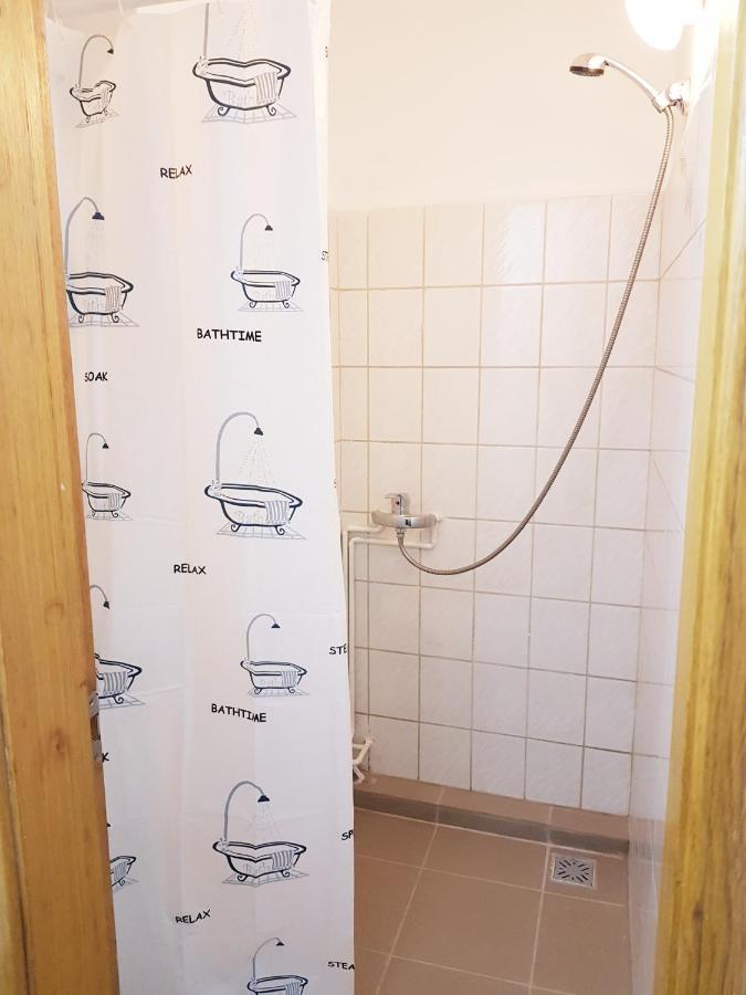 Sleep Inn Hostel Bucharest Luaran gambar