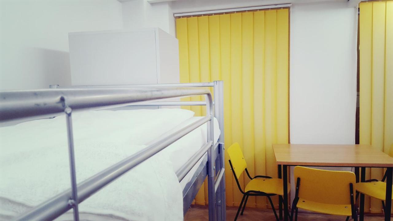 Sleep Inn Hostel Bucharest Luaran gambar