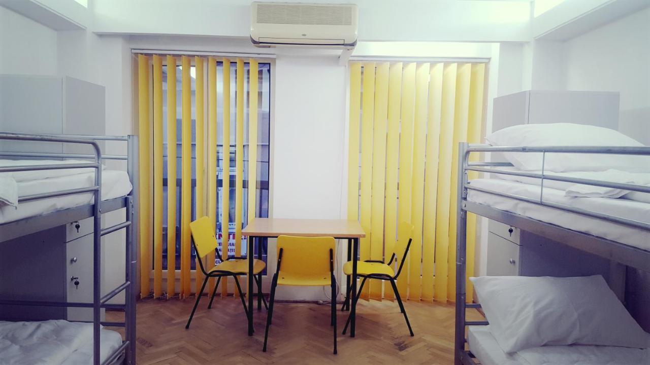 Sleep Inn Hostel Bucharest Luaran gambar