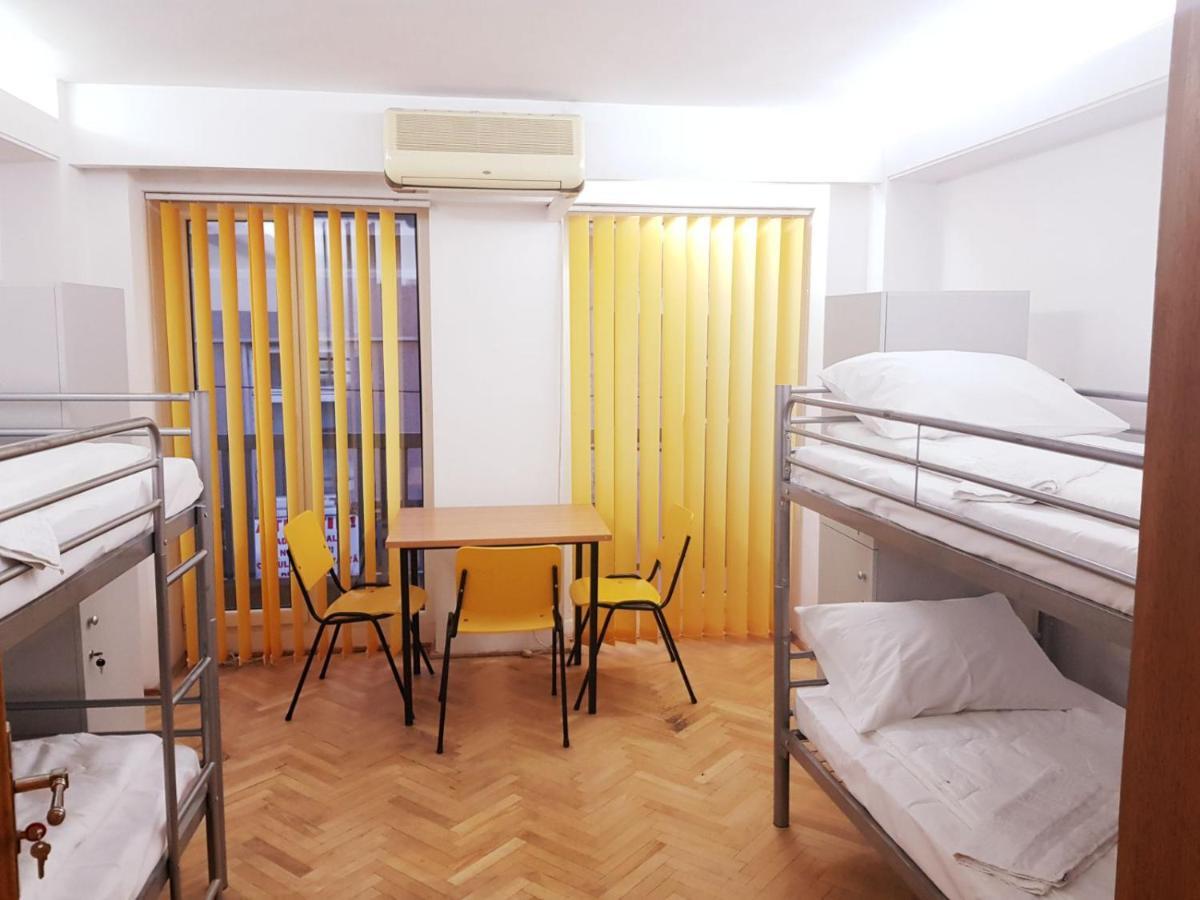 Sleep Inn Hostel Bucharest Luaran gambar