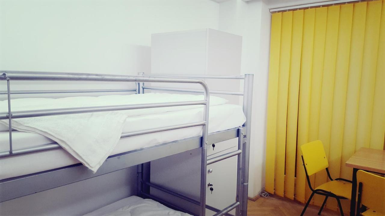 Sleep Inn Hostel Bucharest Luaran gambar