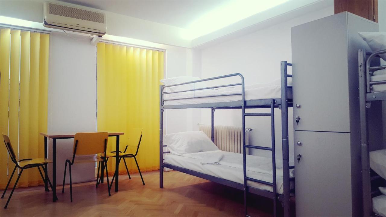 Sleep Inn Hostel Bucharest Luaran gambar