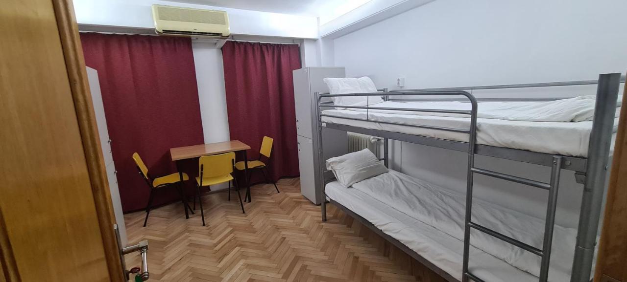Sleep Inn Hostel Bucharest Luaran gambar