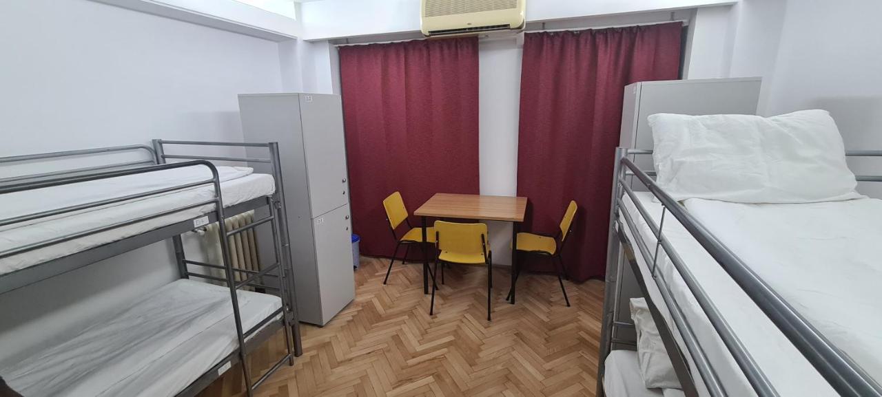 Sleep Inn Hostel Bucharest Luaran gambar